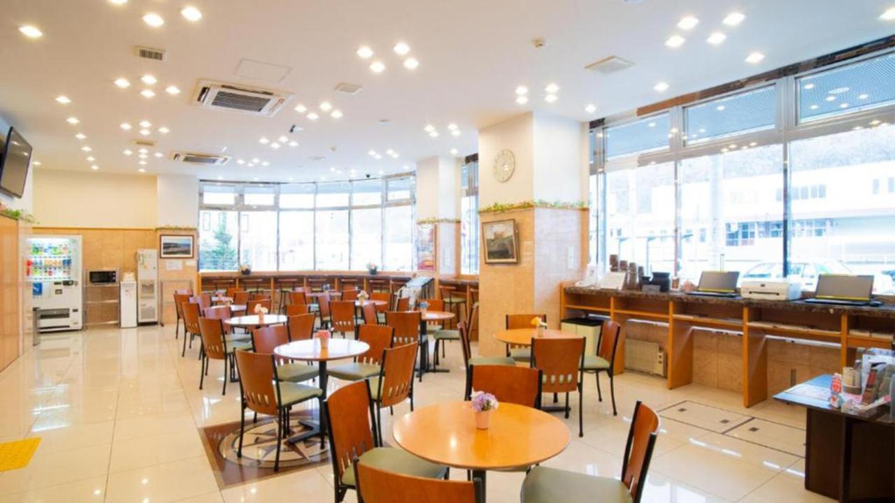 Toyoko Inn Hokkaido Okhotsk Abashiri Ekimae Buitenkant foto